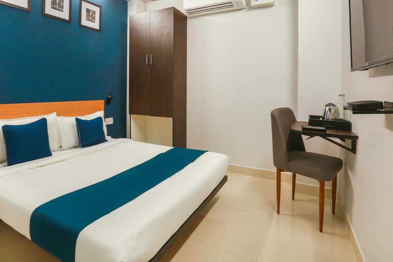 Oyo Grand Residency Near Kasi Talkies